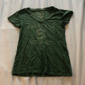 MSU v neck tee